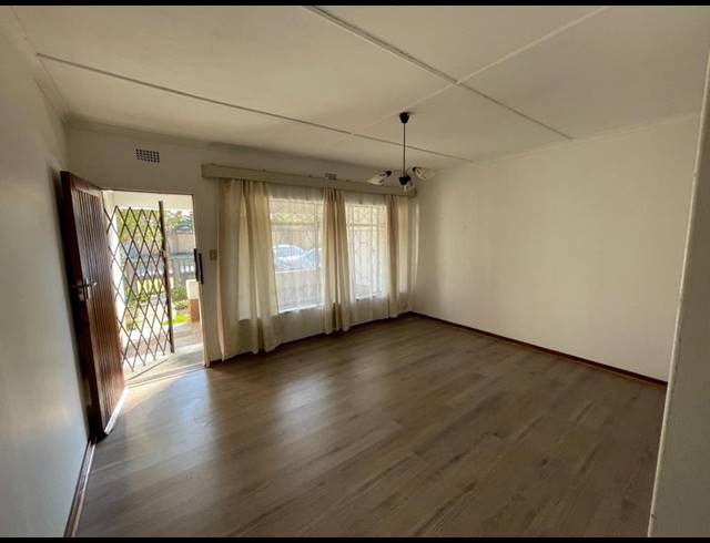 4 BEDROOM HOUSE FOR SALE IN REIGERPARK